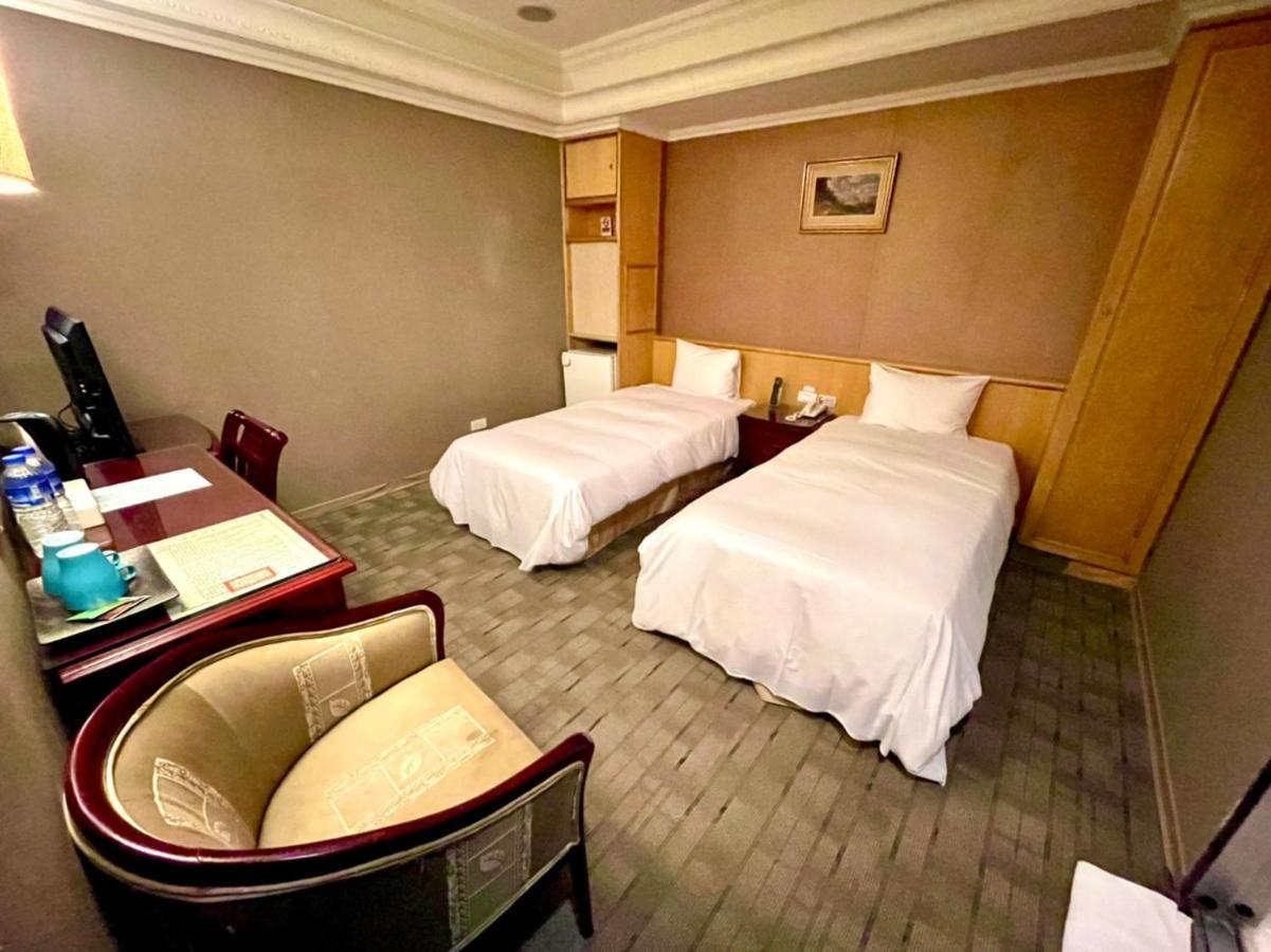 Meadow Hotel Taipei Exterior photo