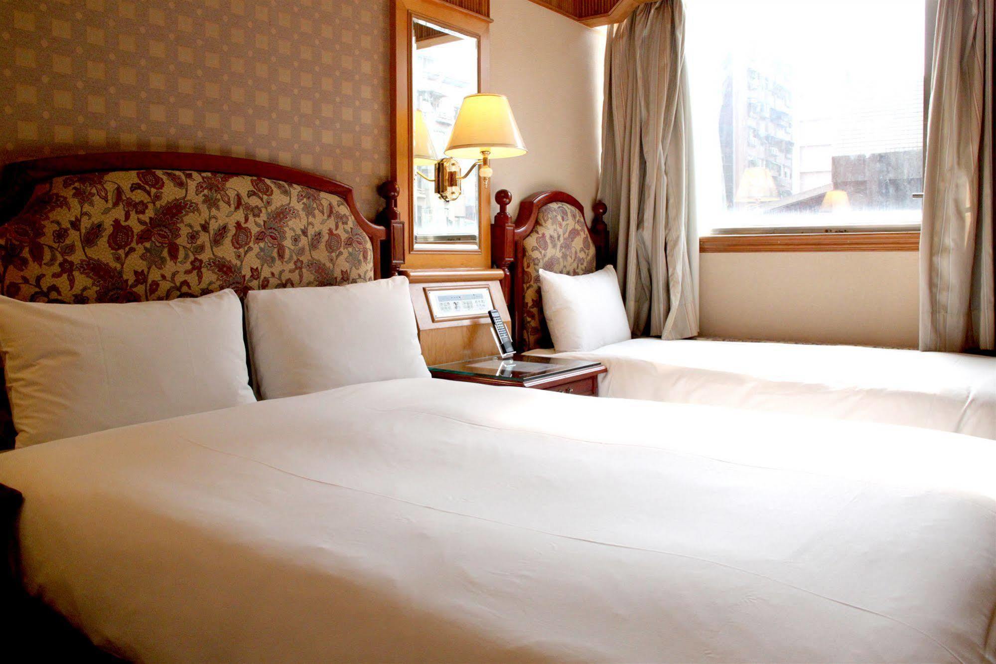 Meadow Hotel Taipei Exterior photo